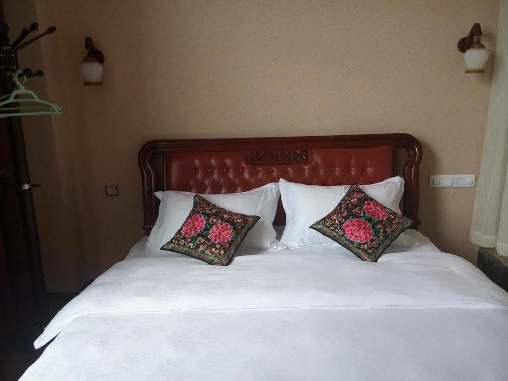 Shuanglang Jinxiangyuan Hotel Dali Shuanglang エクステリア 写真