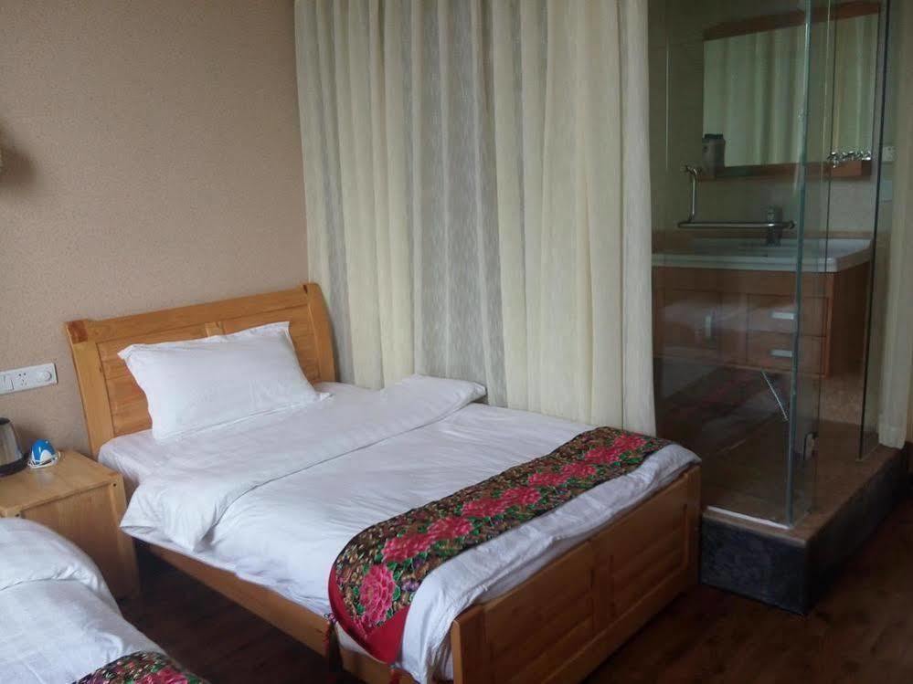 Shuanglang Jinxiangyuan Hotel Dali Shuanglang エクステリア 写真